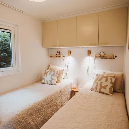 Vakantiehuis Romantisch Boshuisje Met Privé Buitenbad *