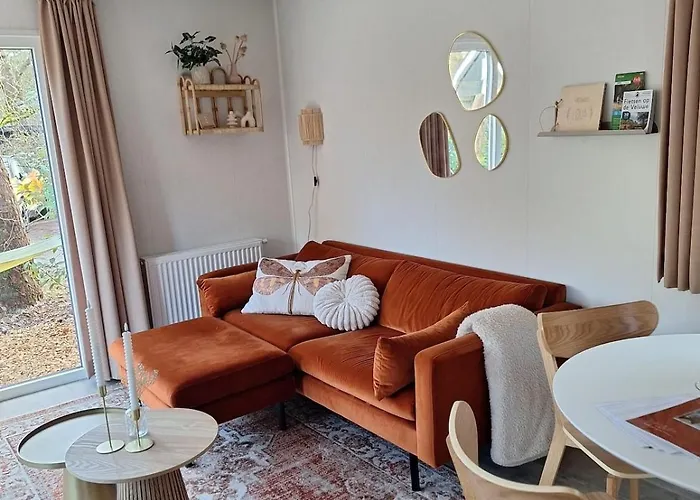 Lodge Loua - Luxe Boshuisje Met Verwarmd Buitenbad Holiday home Nunspeet