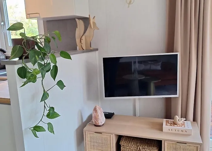 Prázdninový dům Lodge Loua - Luxe Boshuisje Met Verwarmd Buitenbad Nunspeet