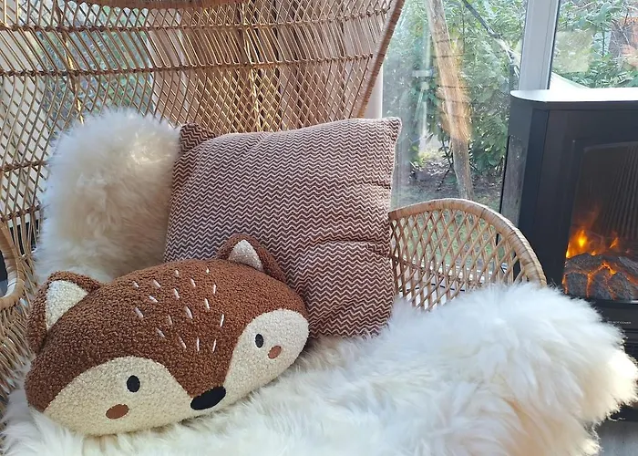 Lodge Loua - Luxe Boshuisje Met Verwarmd Buitenbad Nunspeet