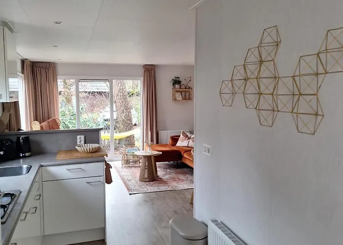 Prázdninový dům Lodge Loua - Luxe Boshuisje Met Verwarmd Buitenbad *