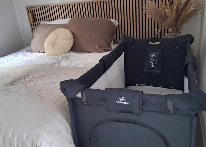 Lodge Loua - Luxe Boshuisje Met Verwarmd Buitenbad Prázdninový dům Nunspeet