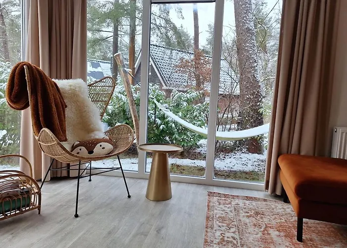 Lodge Loua - Luxe Boshuisje Met Verwarmd Buitenbad * Nunspeet