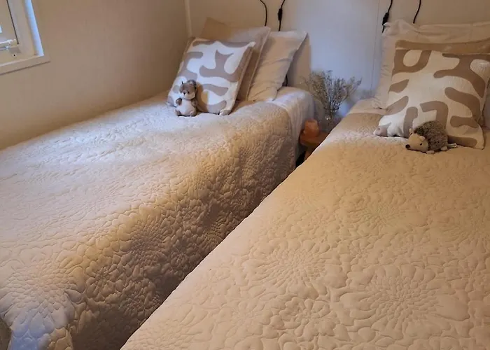 Lodge Loua - Luxe Boshuisje Met Verwarmd Buitenbad Nunspeet